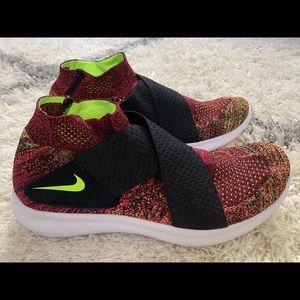 Nike light running shoes